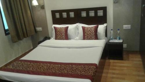 Pamposh Guest House Gk Ii Market,New Delhi>>Delhi,3 star