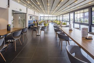 hampton by hilton istanbul kurtkoy