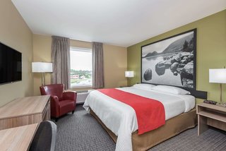 Super 8 By Wyndham Mont Laurier,Quebec>>Mont-Laurier,2.5 star
