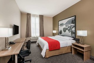 Super 8 By Wyndham Mont Laurier,Quebec>>Mont-Laurier,2.5 star