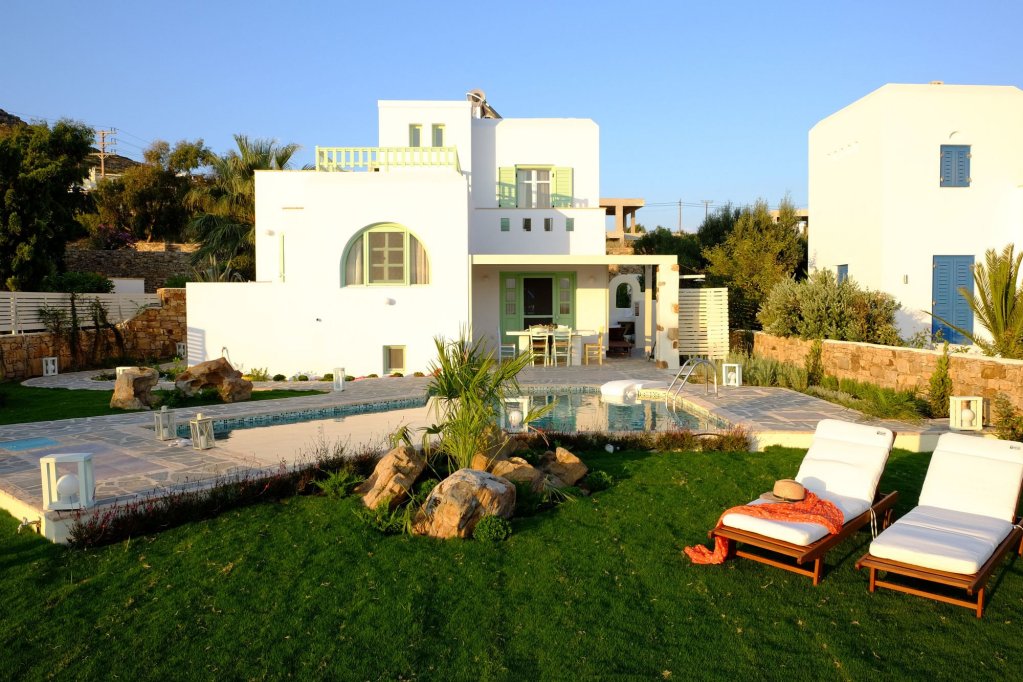 naxos