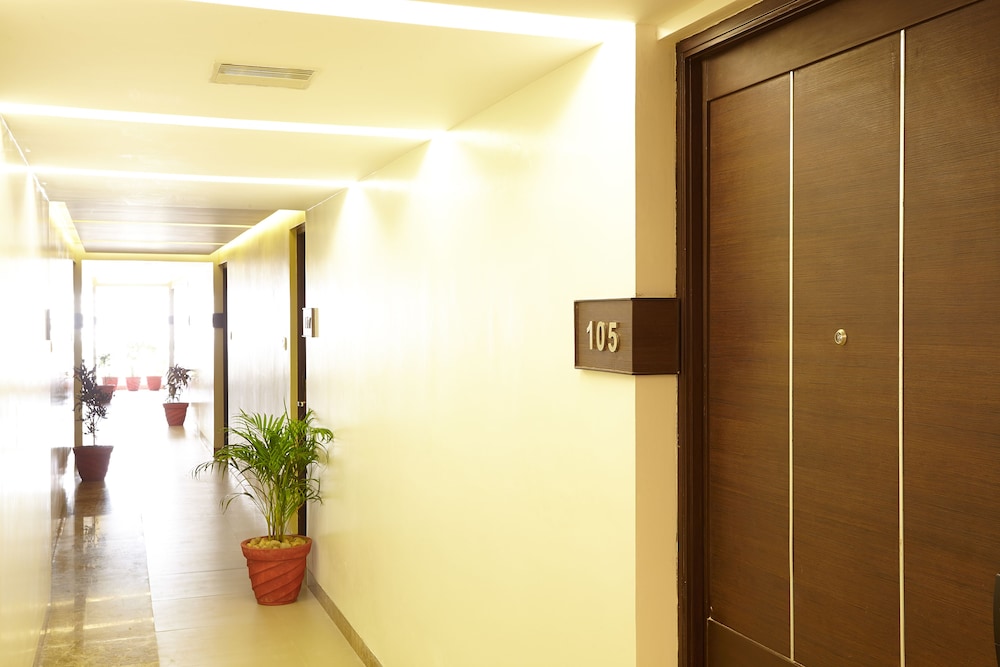 saravanas golden fruits business suites