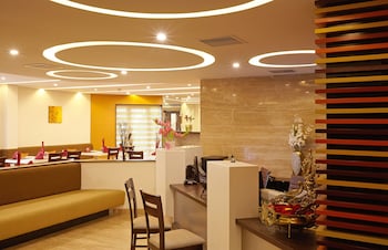 saravanas golden fruits business suites