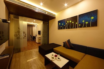 saravanas golden fruits business suites