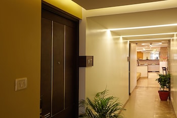 saravanas golden fruits business suites