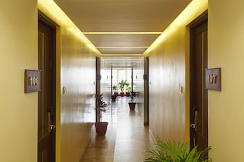 saravanas golden fruits business suites