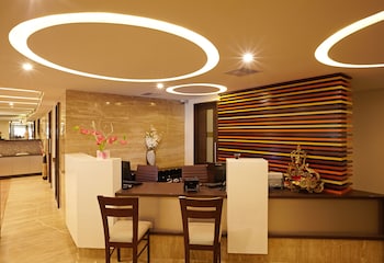 saravanas golden fruits business suites