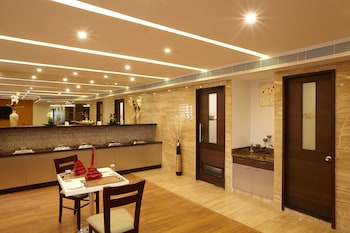 saravanas golden fruits business suites