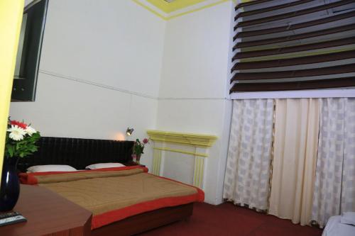prince hotel