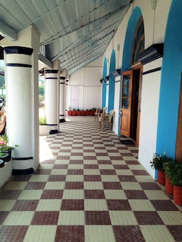prince hotel