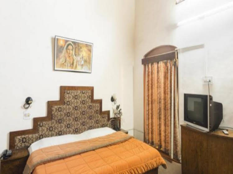 prince hotel
