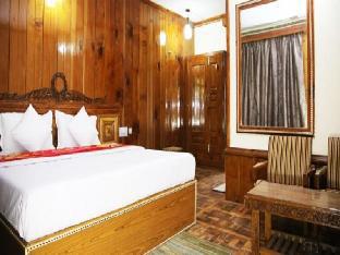 Vivaan Stay Holiday Home International,Circuit House Road,3 star