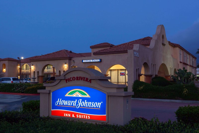 Howard Johnson Hotel & Suites By Wyndham Pico Rivera