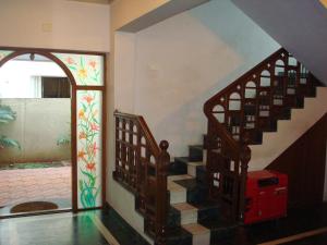 lloyds guest house krishna street t nagar