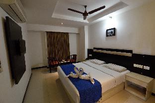 Rbs Residency,Thilla Nagar,3 star