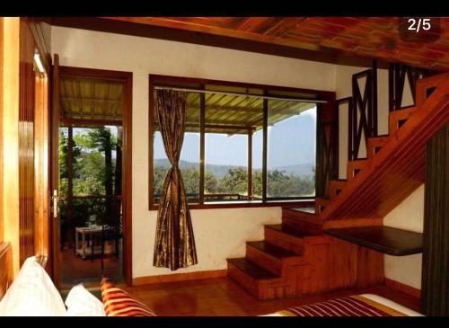 Hotel Gourish,Mahabaleshwar>>Avakali,3 star