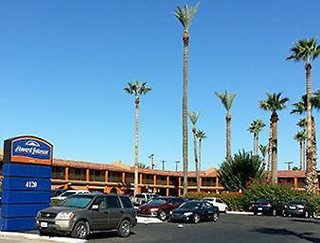 Howard Johnson By Wyndham Phoenix Airport/Downtown Area,Phoenix>>Camelback East,2 star