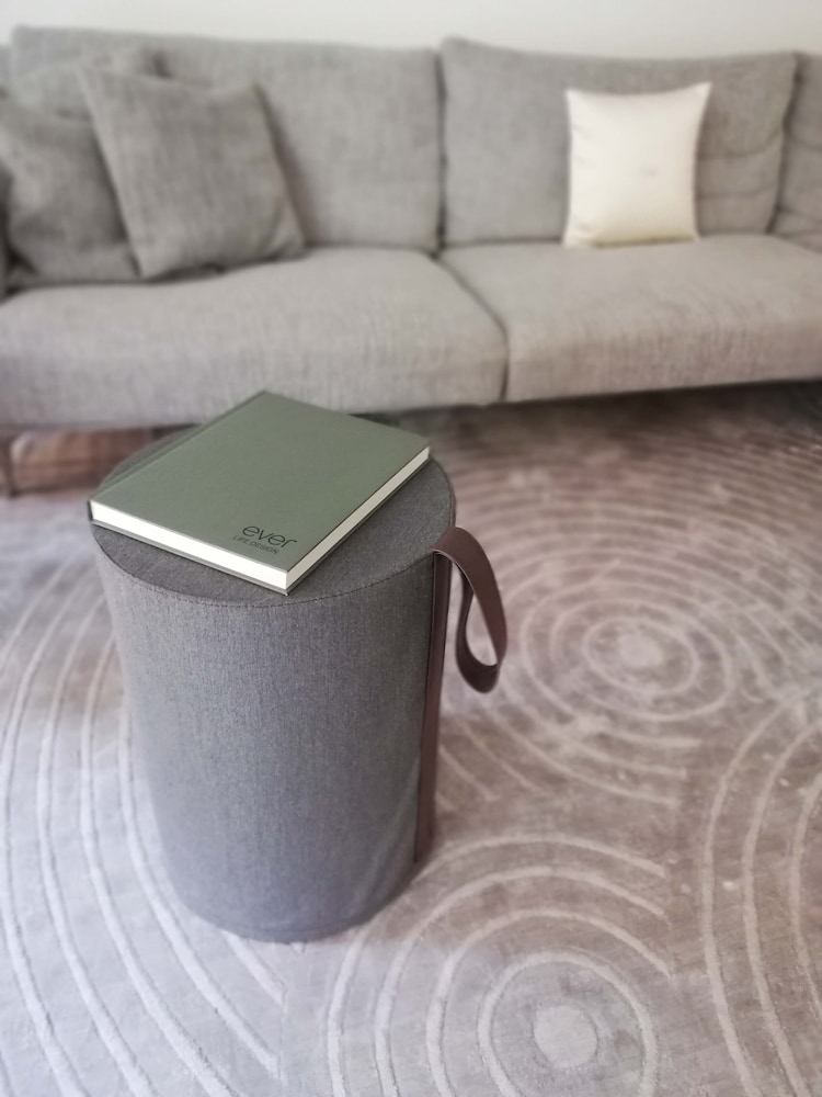 experience design bed and show