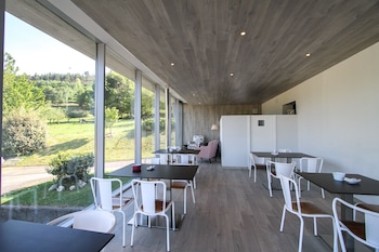 Hotel Y Apartamentos San Jorge,Llanera>>Asturias,2 star