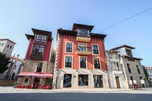 hotel y apartamentos san jorge