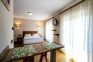 hotel y apartamentos san jorge