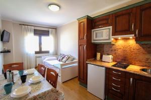 hotel y apartamentos san jorge