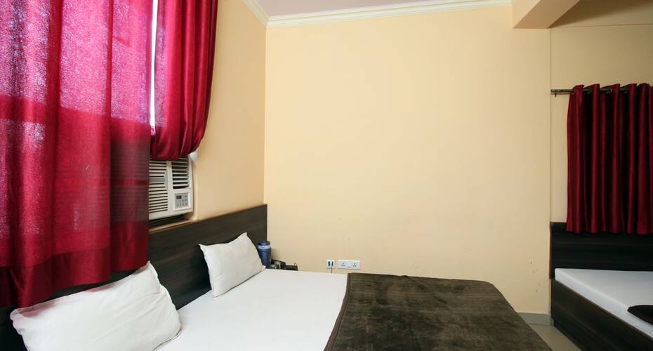 hotel mansarover muskan