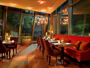 Hyatt Regency Mainz,Mainz>>Ginsheim-Gustavsburg,5 star