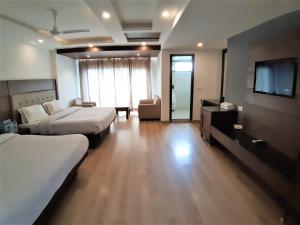 Hotel Ambica Palace,Mussoorie,3 star