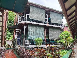 t star cottage