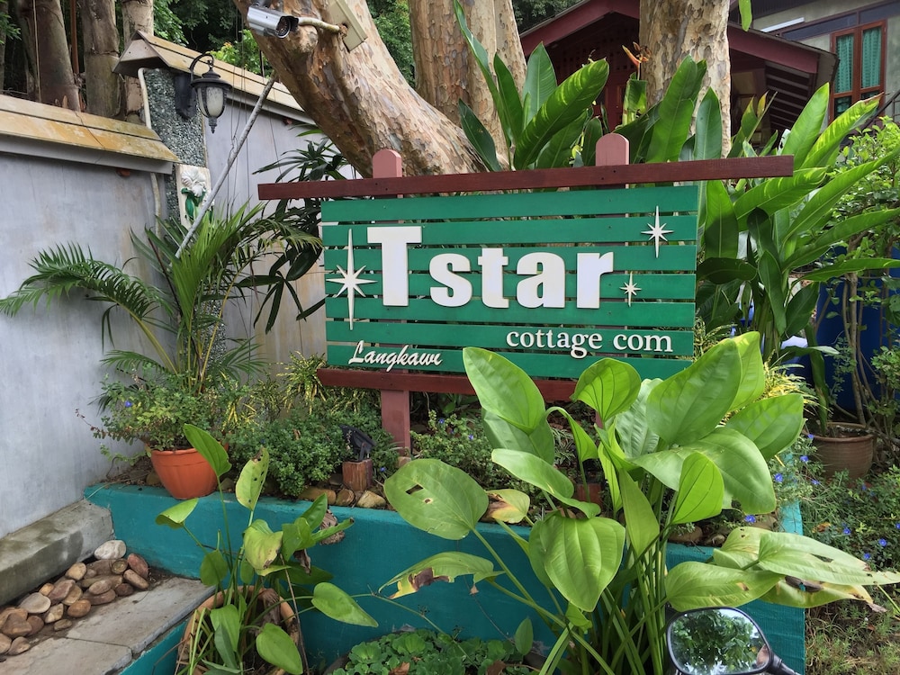 t star cottage