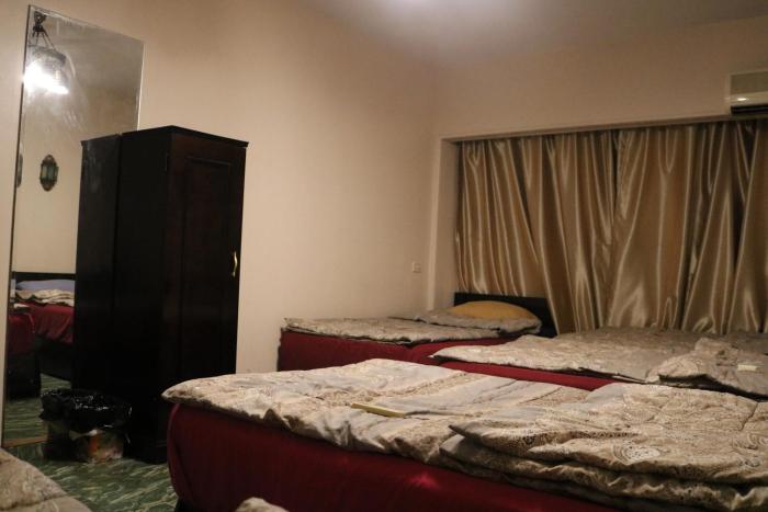 wake up cairo hostel