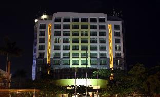 grand suka hotel