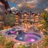 Grand Lodge On Peak 7,Breckenridge>>Blue River,3 star