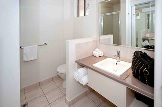 swan hill resort