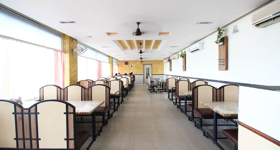 hotel royal palace ahmedabad