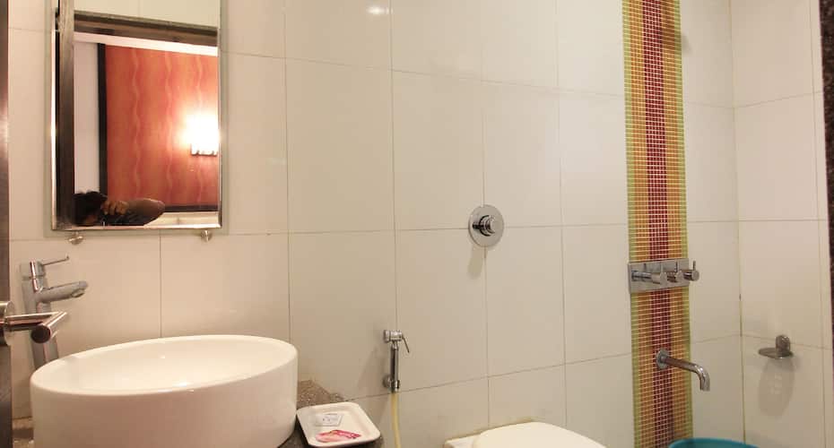 hotel royal palace ahmedabad