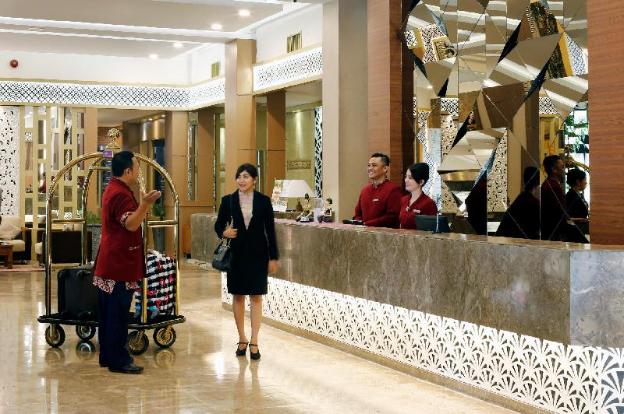 grand inna tunjungan