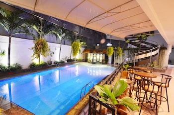 grand inna tunjungan