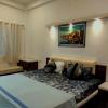 khushi paying guest house