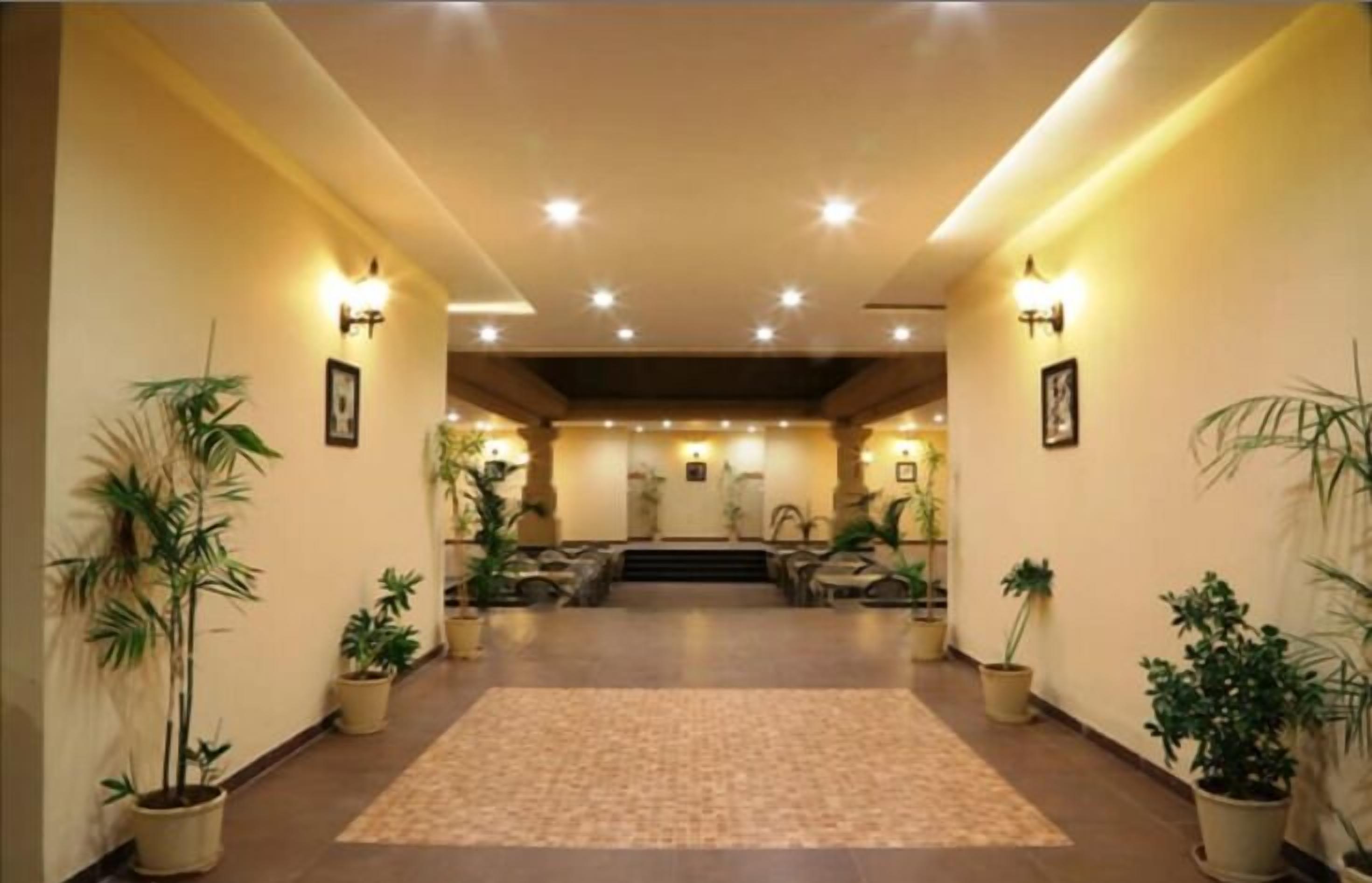 Casa Paradise Resort,Waghoriya>>Vadodara,3 star