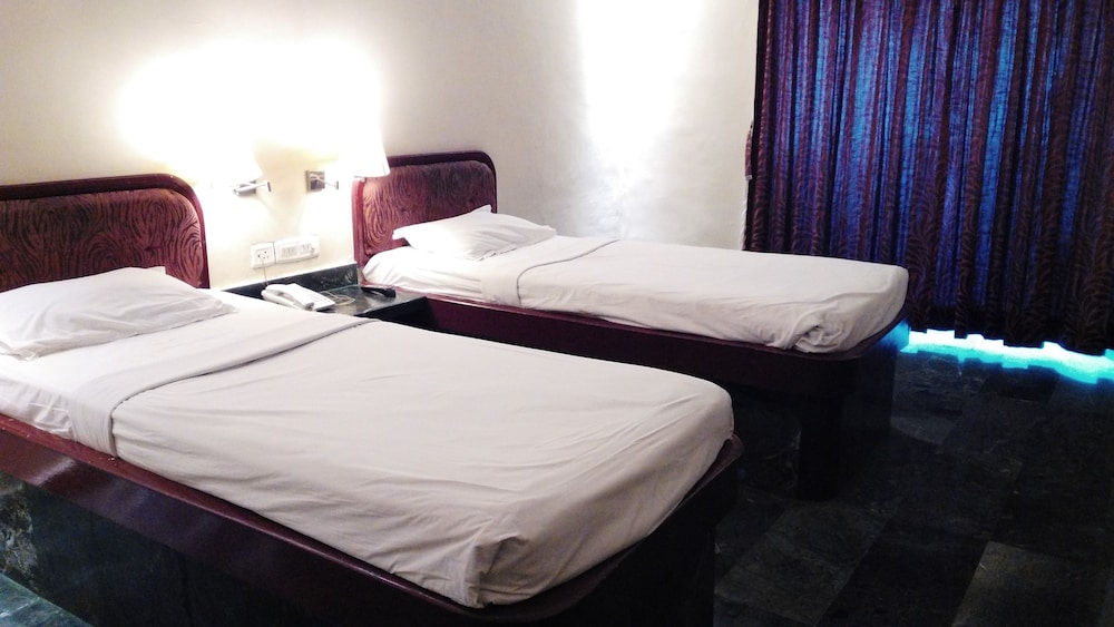 mourya lords inn kurnool