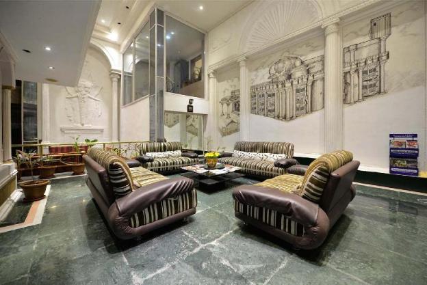 the mourya inn