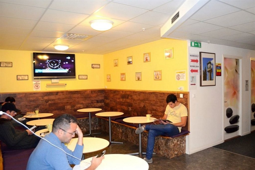 grad hotel and hostel