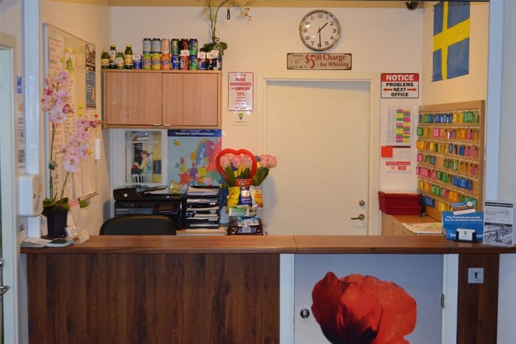 grad hotel and hostel