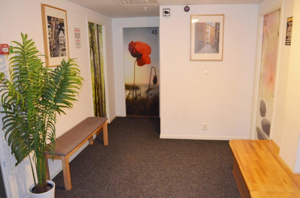 grad hotel and hostel