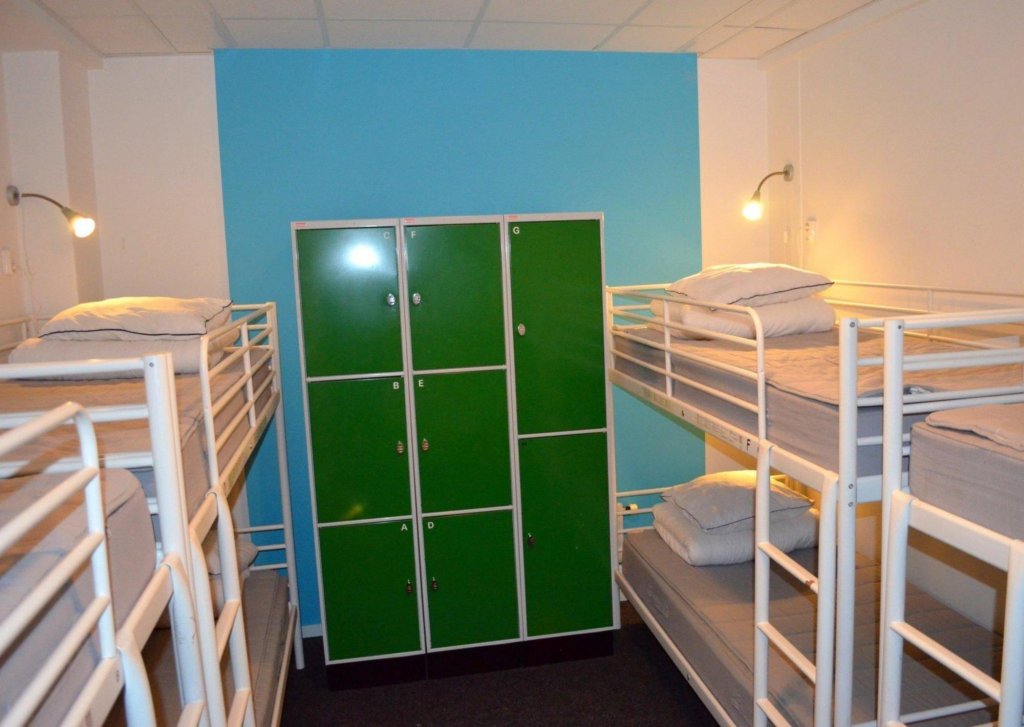 grad hotel and hostel