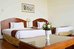 inya lake hotel