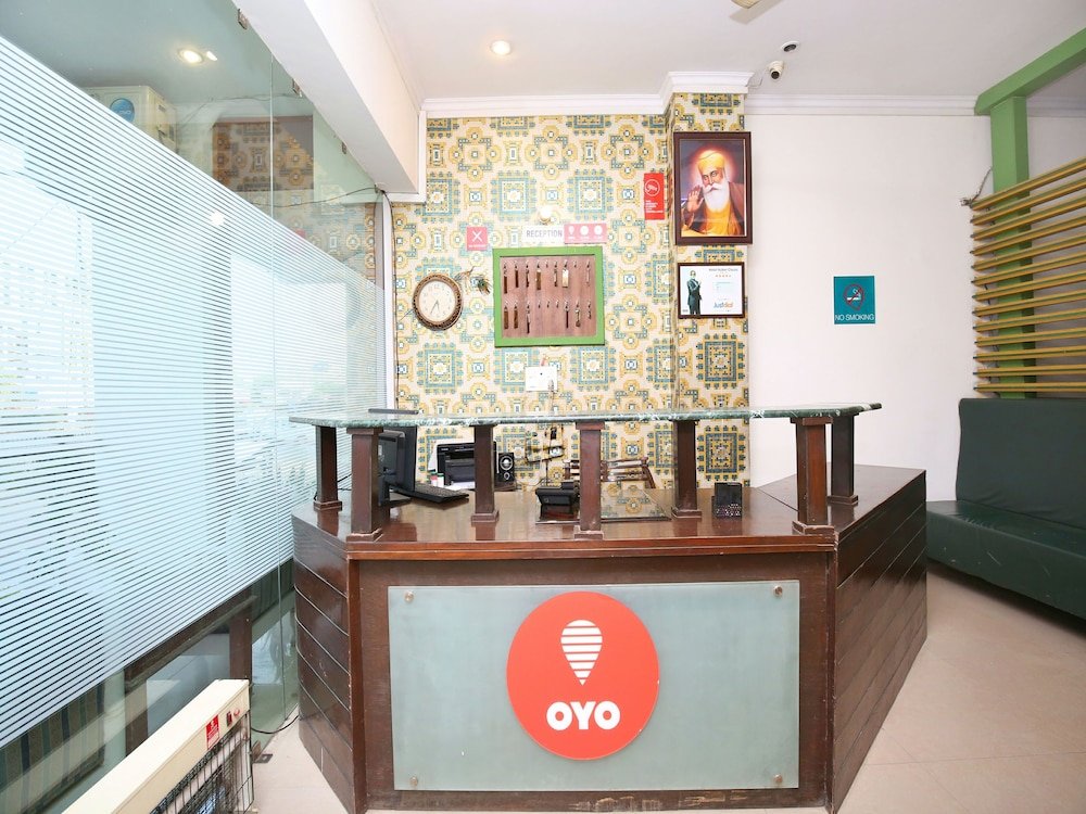 Hotel Kuber 7,Mohali>>Chandigarh,2 star