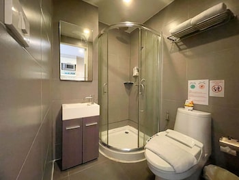 arawana express phromphong